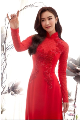 Áo dài cô dâu kết ren thêu