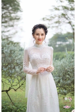 Áo dài cô dâu trắng kết ren
